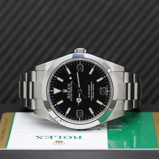 Rolex Explorer I Ref. 214270- 2016-Box & Papiere