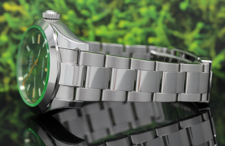 Rolex Milgauss Ref: 116400-2012-Box